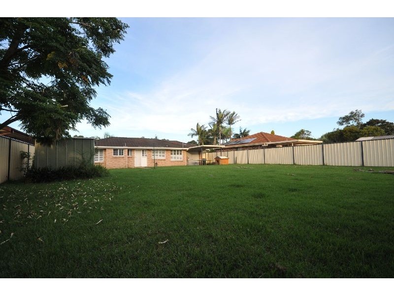 8 Ball Place, Albion Park Rail NSW 2527