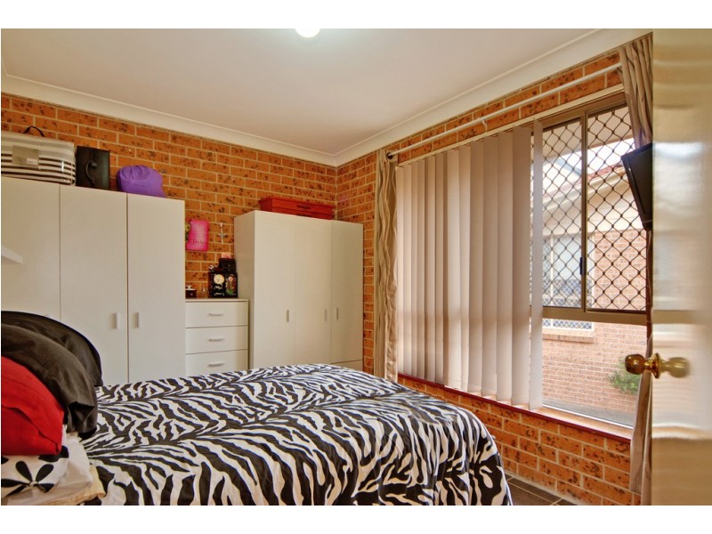 2/1A Stephanie Avenue, Warilla NSW 2528