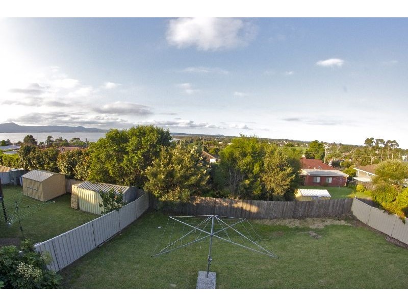 40 Porter Avenue, Mount Warrigal NSW 2528