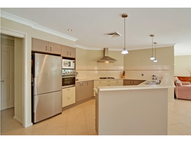 3 Loddon Circuit, Albion Park NSW 2527