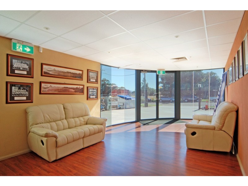 10A Commerce Drive, Lake Illawarra NSW 2528