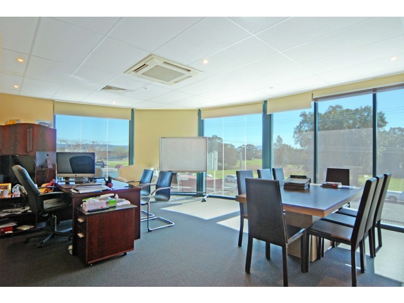 10A Commerce Drive, Lake Illawarra NSW 2528