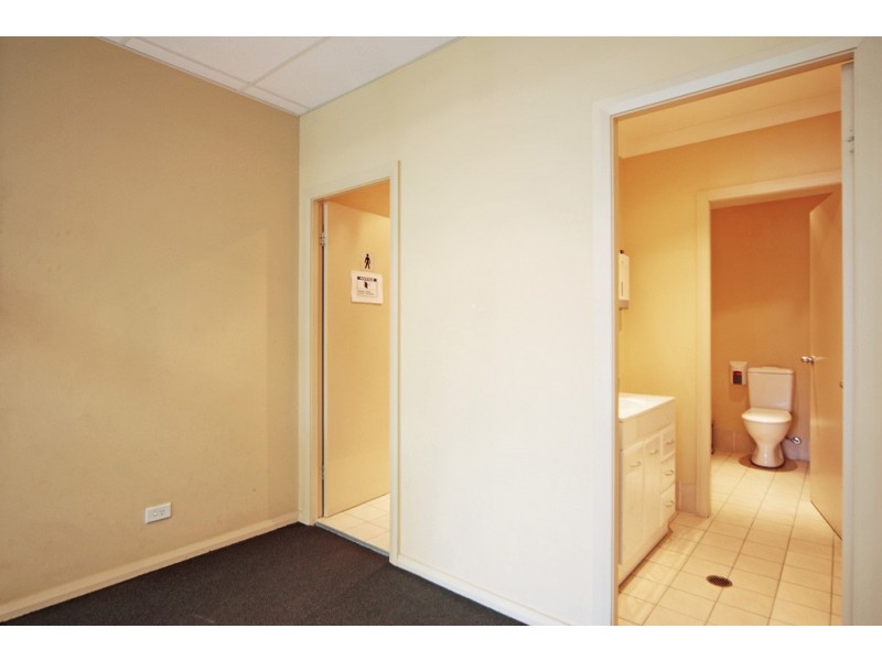 10A Commerce Drive, Lake Illawarra NSW 2528