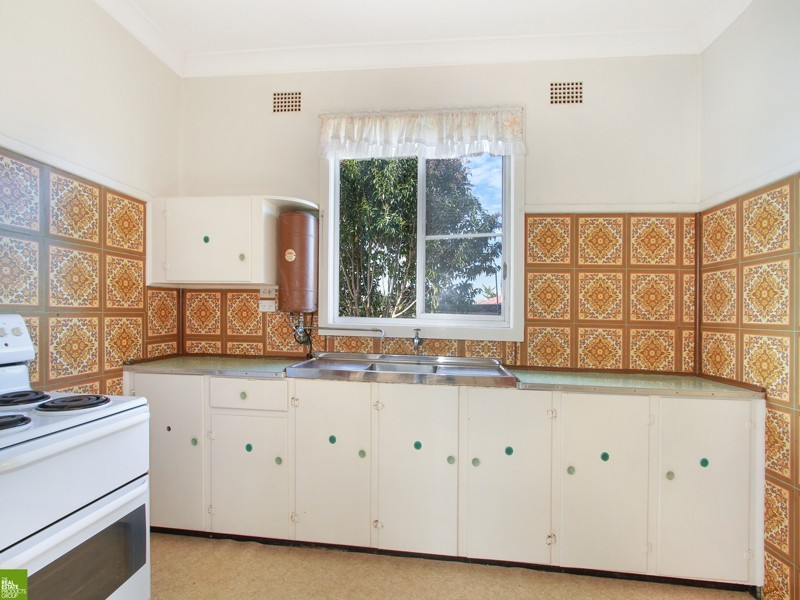 12 Bellevue Road, Figtree NSW 2525