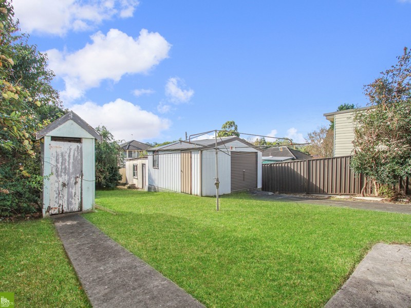 12 Bellevue Road, Figtree NSW 2525