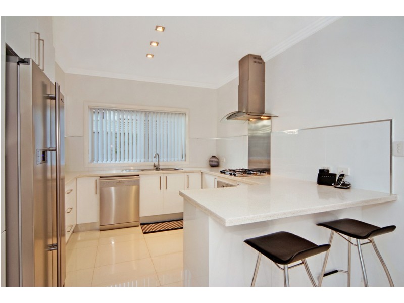 10 Bellevue Avenue, Warilla NSW 2528