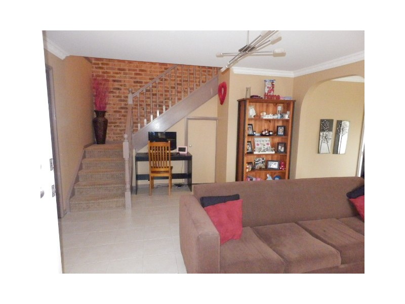 2/16 Mulgara Place, Blackbutt NSW 2529