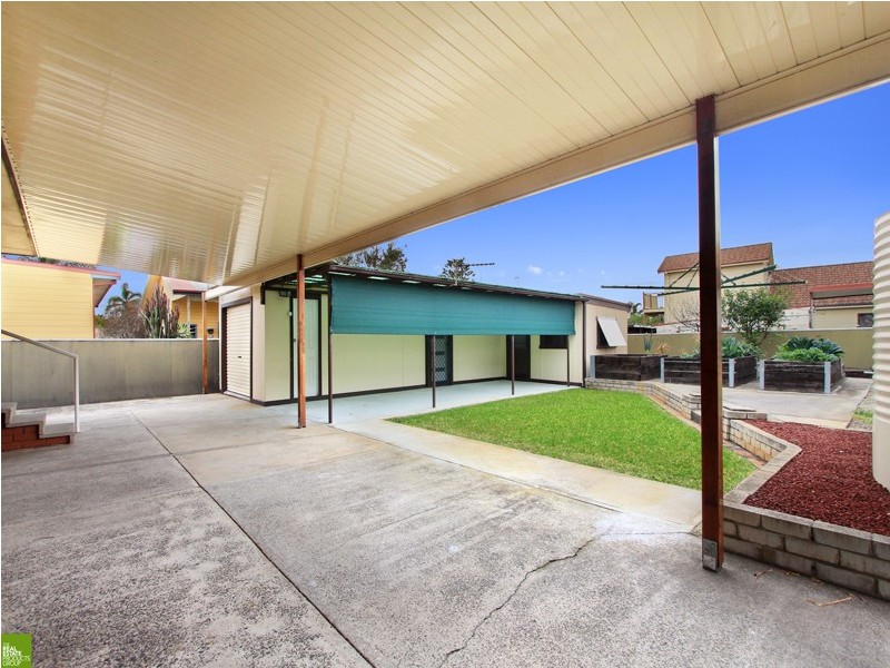 12 Susan Avenue, Warilla NSW 2528