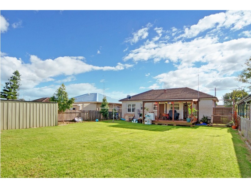29 Cassia Street, Barrack Heights NSW 2528