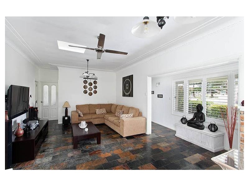 133 Osborne Parade, Warilla NSW 2528