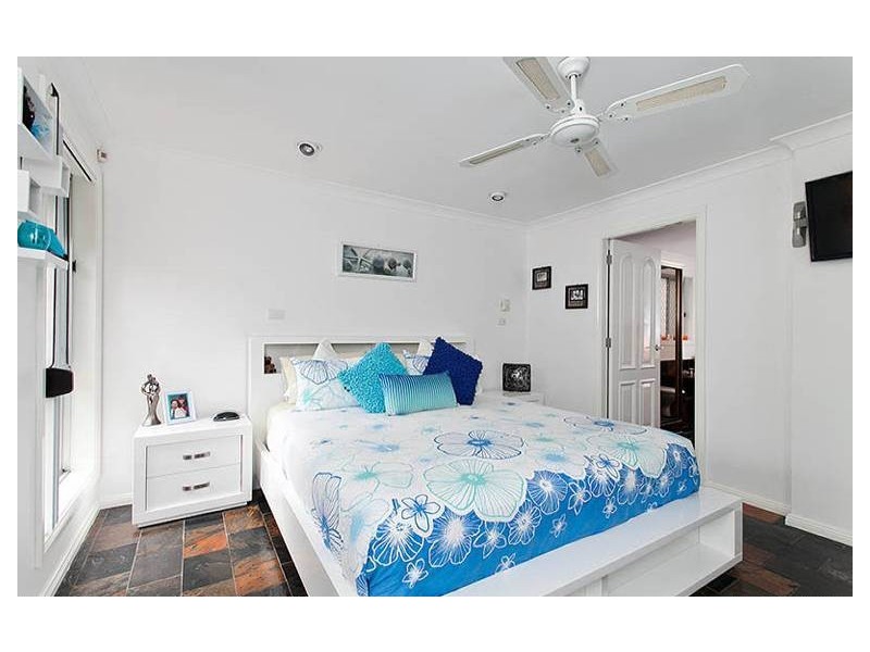 133 Osborne Parade, Warilla NSW 2528