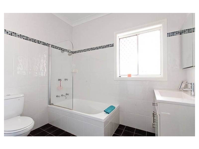 133 Osborne Parade, Warilla NSW 2528