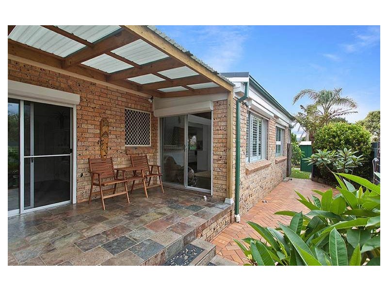 133 Osborne Parade, Warilla NSW 2528