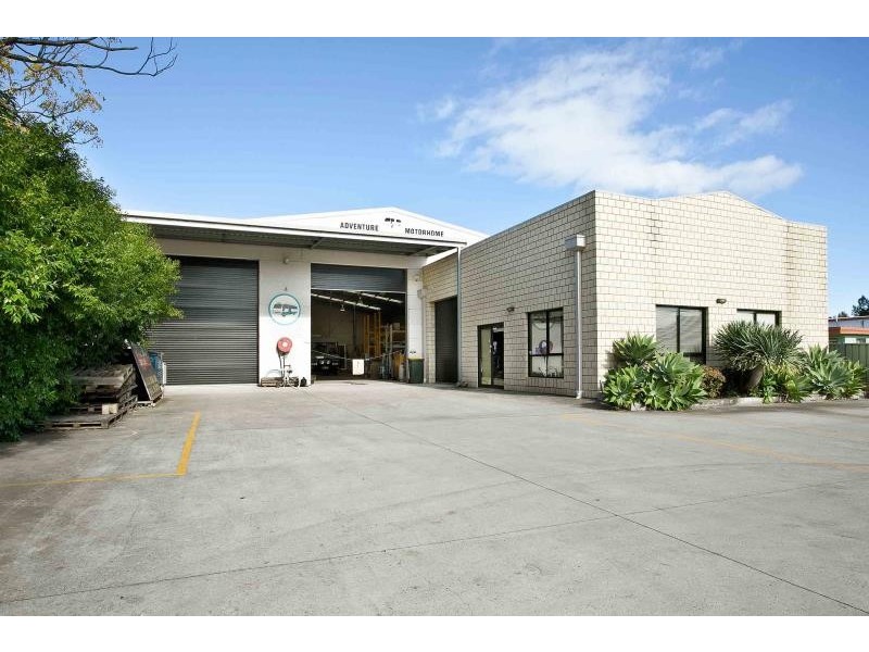 109 Industrial Road, Oak Flats NSW 2529