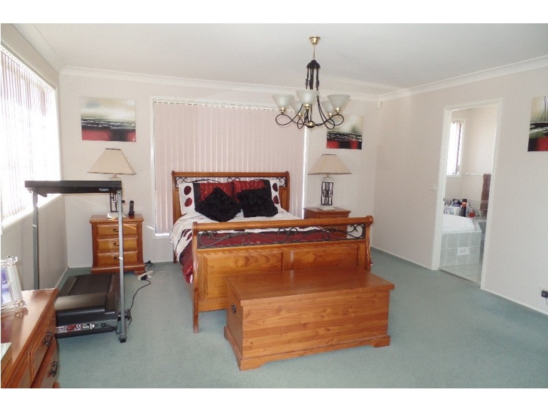 12 Honeyeater Drive, Blackbutt NSW 2529