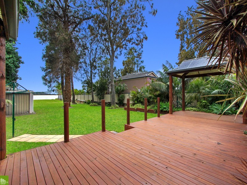 37 Koona Street, Albion Park Rail NSW 2527