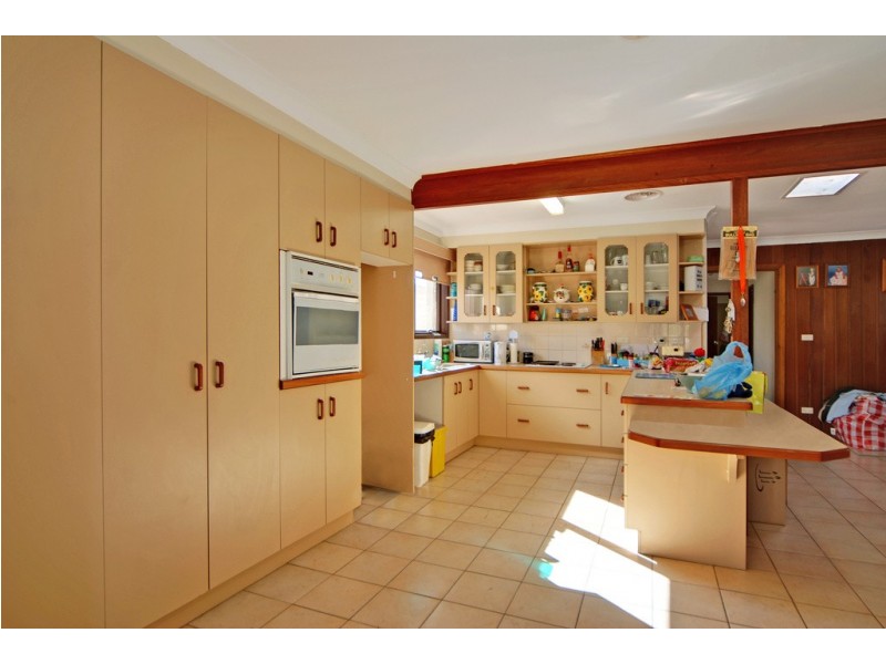 79 Captain Cook Drive, Barrack Heights NSW 2528