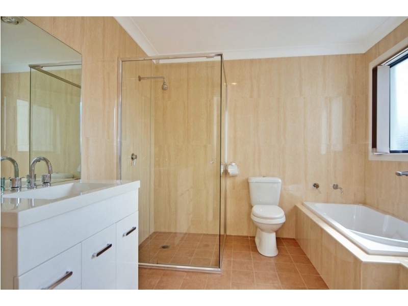 25 Fairways Drive, Shell Cove NSW 2529