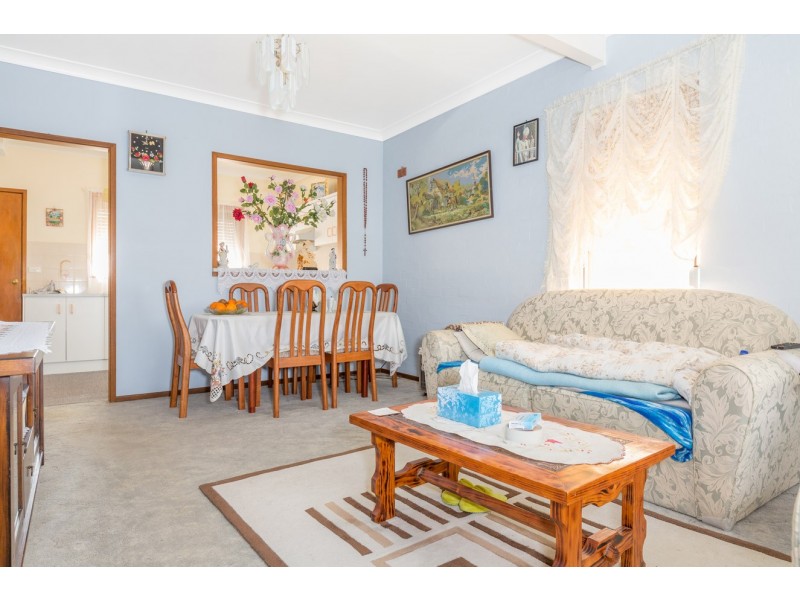 6/11 Grove Circuit, Lake Illawarra NSW 2528