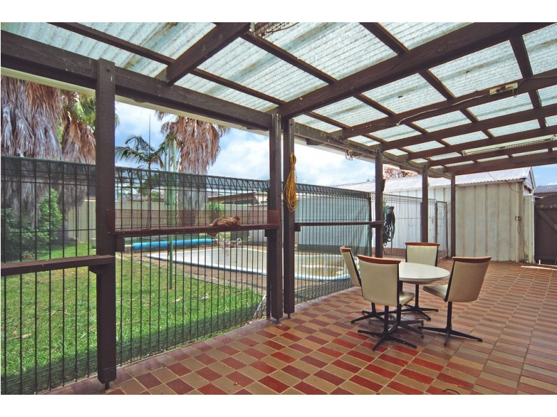 45 Madigan Boulevard, Mount Warrigal NSW 2528