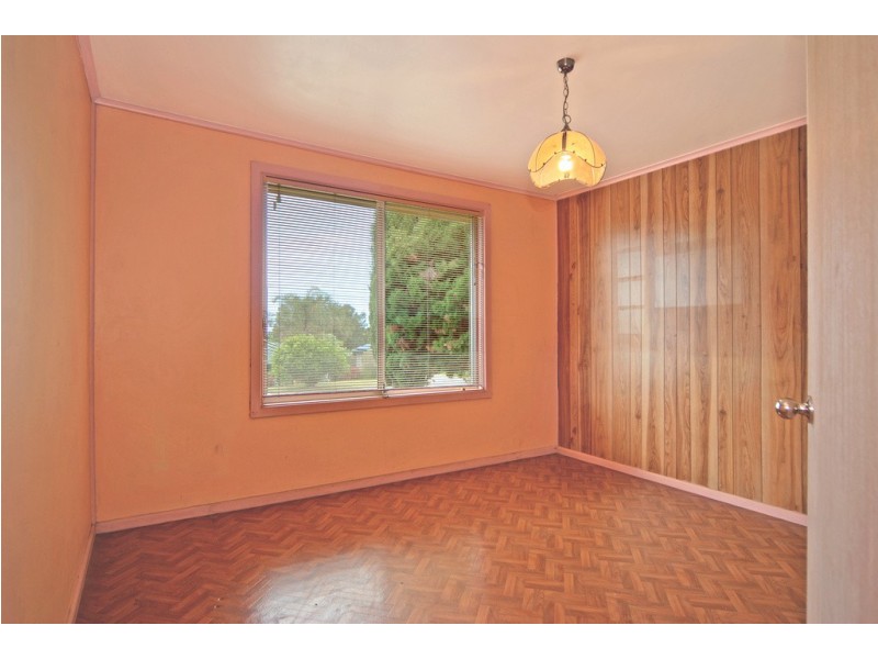 45 Madigan Boulevard, Mount Warrigal NSW 2528