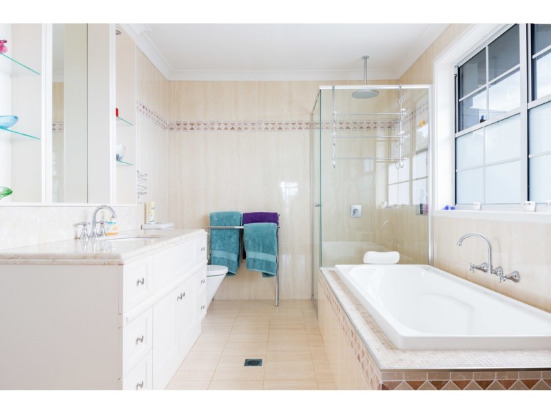 126 The Kingsway, Barrack Heights NSW 2528