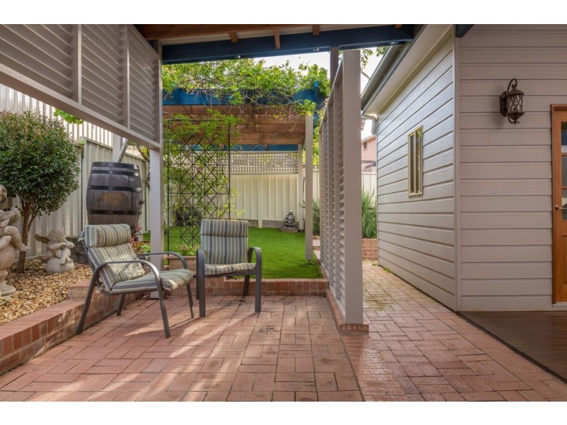 126 The Kingsway, Barrack Heights NSW 2528