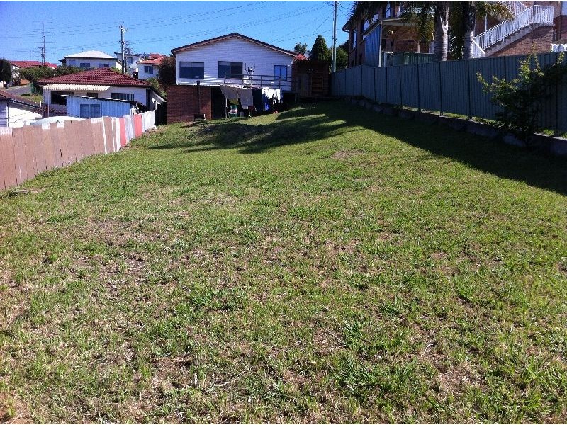 24 Jarvie Road, Cringila NSW 2502