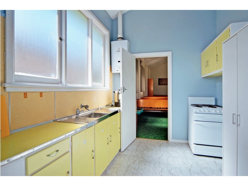 24 Fisher Street, Oak Flats NSW 2529