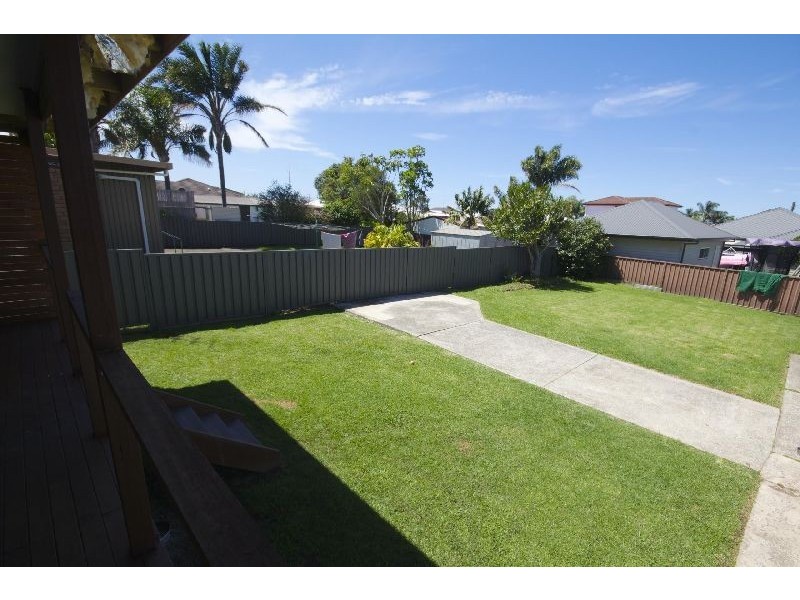 29 Belfast Avenue, Warilla NSW 2528