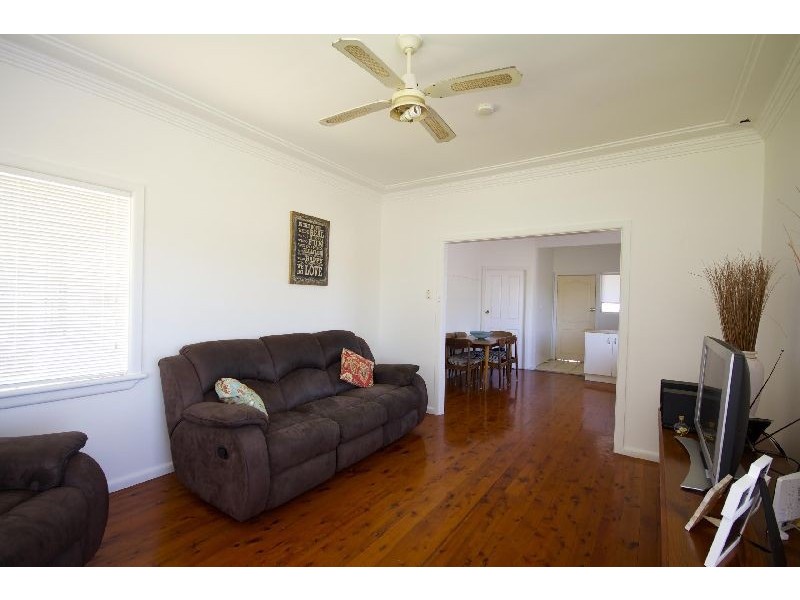 29 Belfast Avenue, Warilla NSW 2528