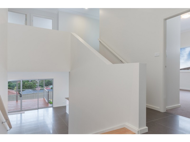 14 Carlyle Close, Dapto NSW 2530