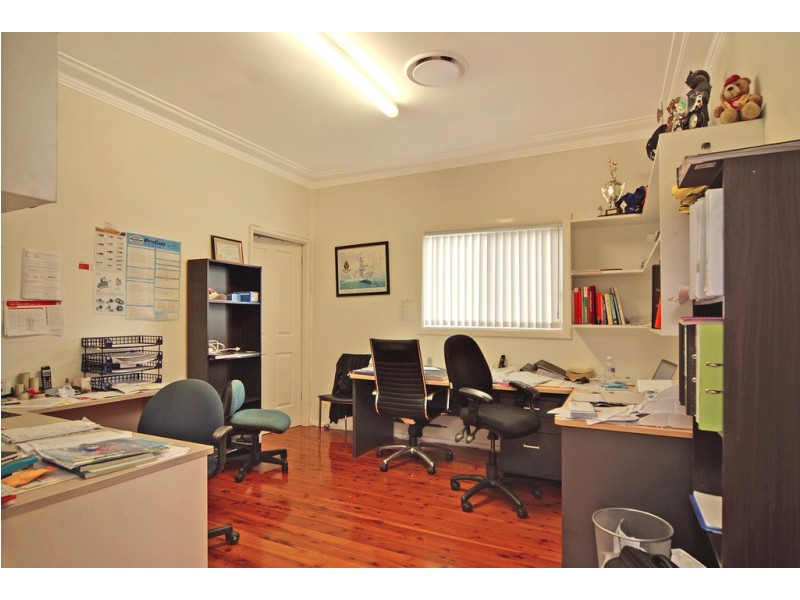 150 Shellharbour Rd, Port Kembla NSW 2505