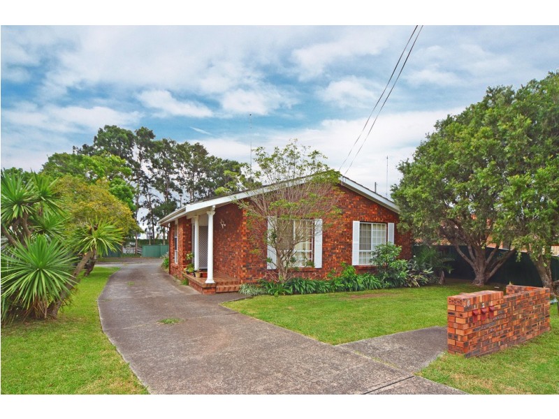 2/36 Roberts Avenue, Barrack Heights NSW 2528