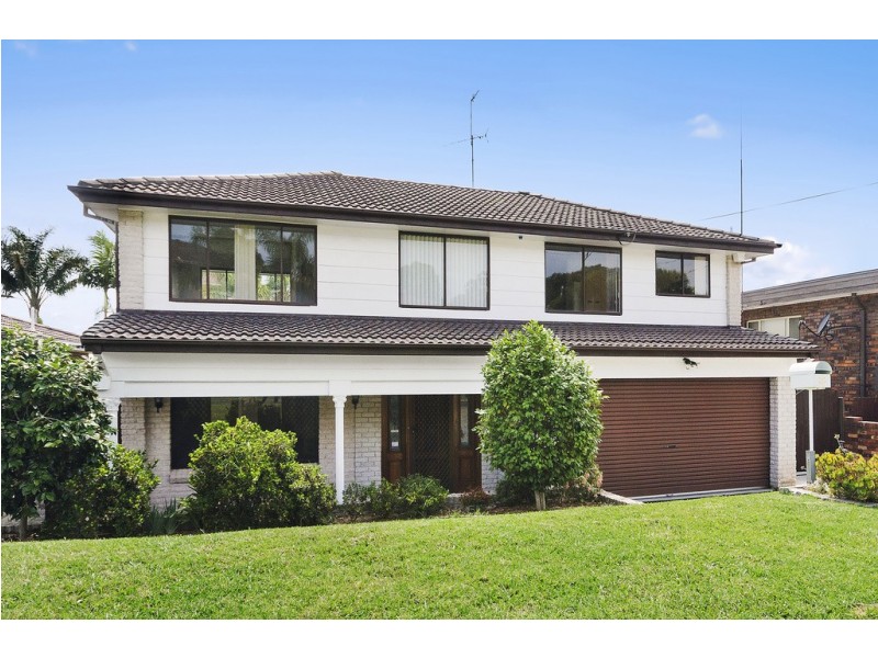 15 Loftus Drive, Barrack Heights NSW 2528