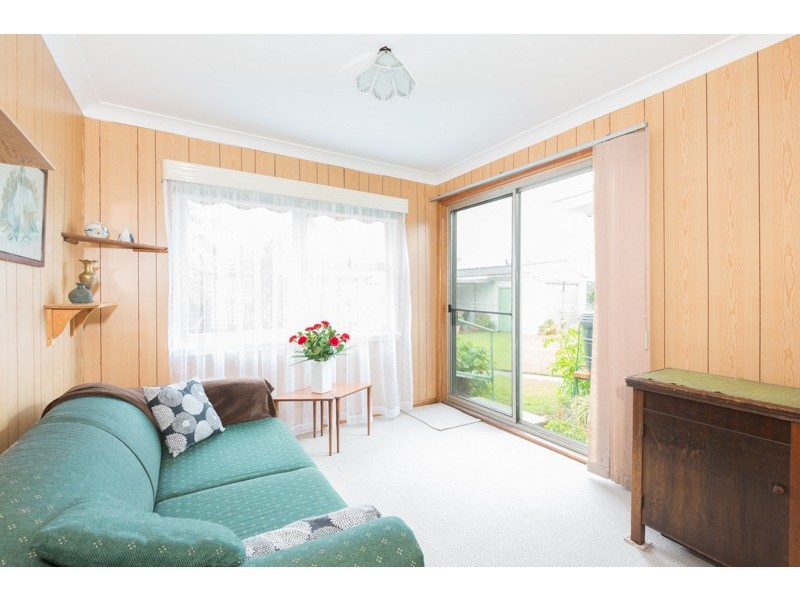 8 Sassafras Avenue, Windang NSW 2528