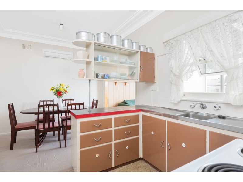 8 Sassafras Avenue, Windang NSW 2528