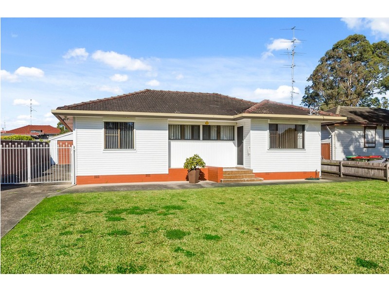 7 Pleasant Avenue, Warilla NSW 2528