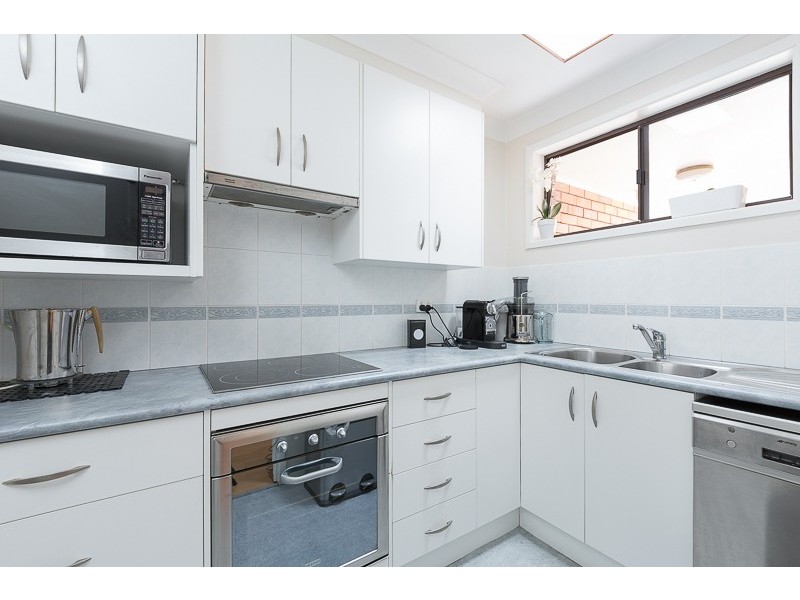 2/20 Northcote Street, Wollongong NSW 2500