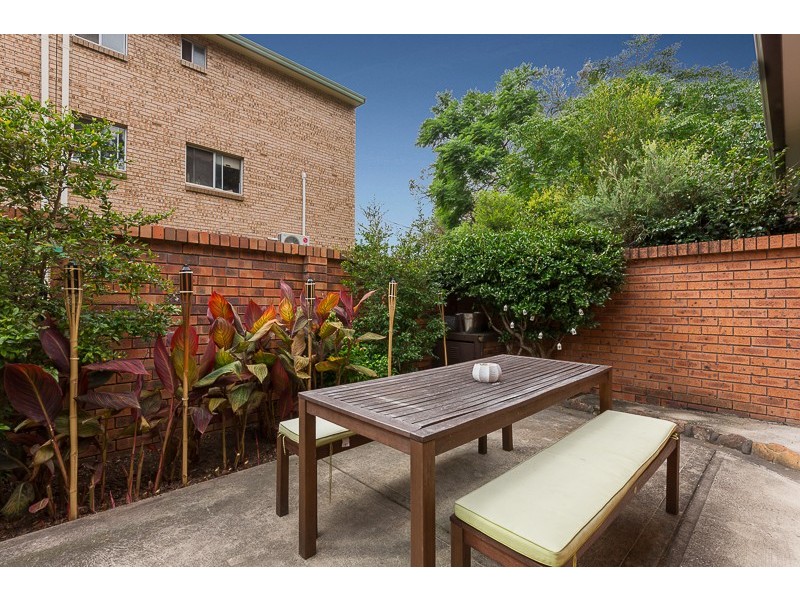 2/20 Northcote Street, Wollongong NSW 2500