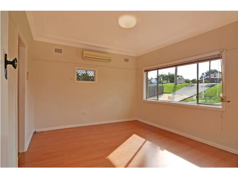 131 Cowper Street, Warrawong NSW 2502