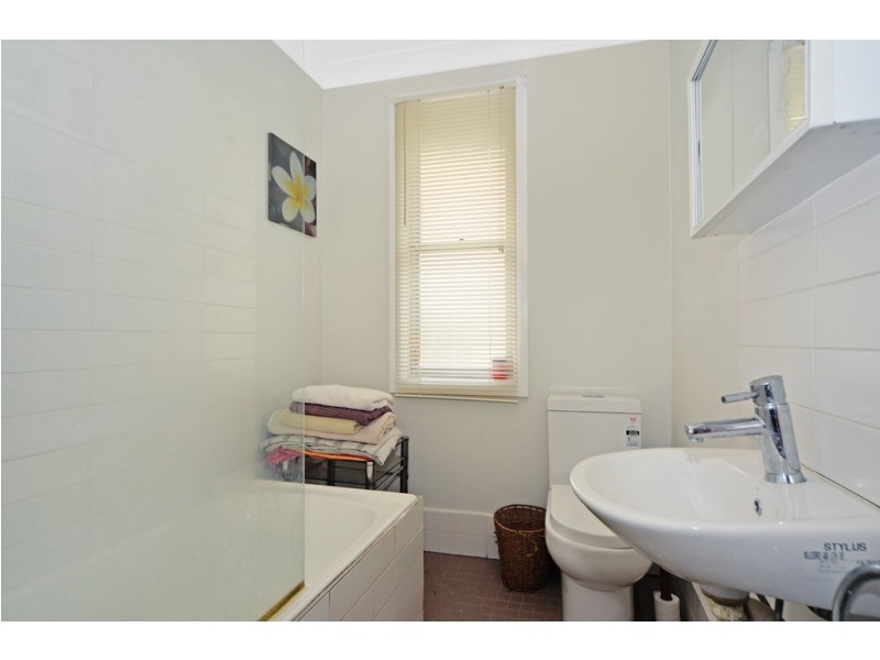 84 Nottingham Street, Berkeley NSW 2506