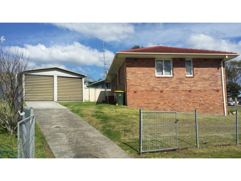 6 Landy Drive, Mount Warrigal NSW 2528