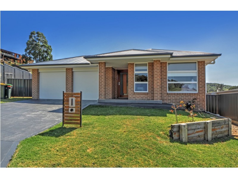 5 Narriah Place, Berkeley NSW 2506