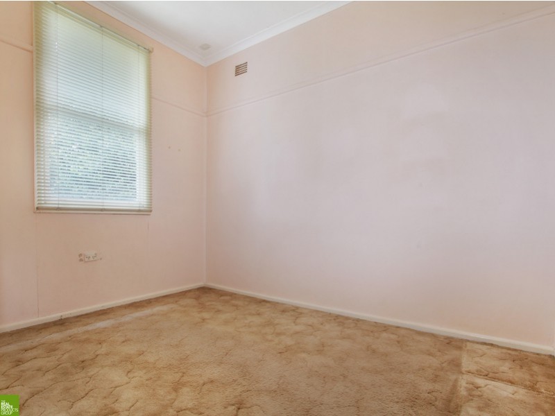 10 Denniss Street, Berkeley NSW 2506