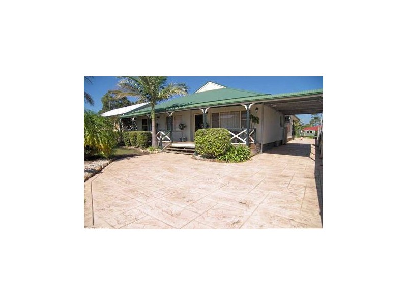 21 Devonshire Crescent, Oak Flats NSW 2529