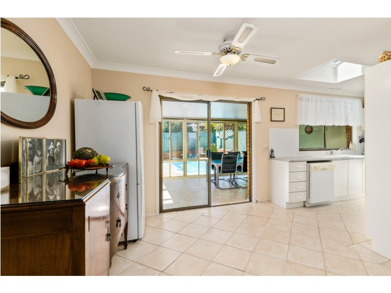 21 Goolagong Circuit, Mount Warrigal NSW 2528
