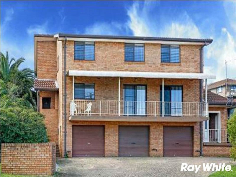 3/3 Melinda Grove, Lake Heights NSW 2502