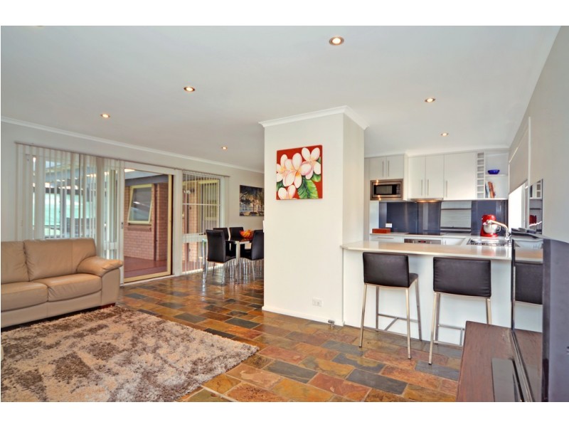 2 Regal Place, Brownsville NSW 2530