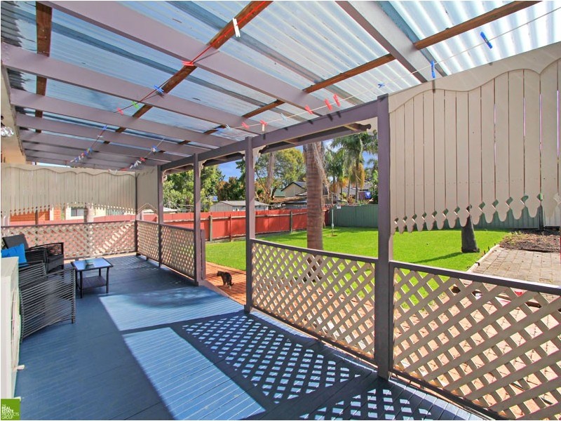 61 Landy Drive, Mount Warrigal NSW 2528